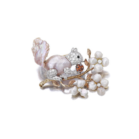 Freshwater Brooch bonhams.sophiworldblog.com