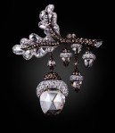 dancing-acorns-brooch-carnet.sophiworldblog.com