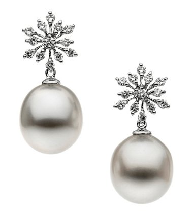 autore-essential-earrings-in-white-gold-with-south-sea-pearls-and-diamonds.sophiworldblog.com