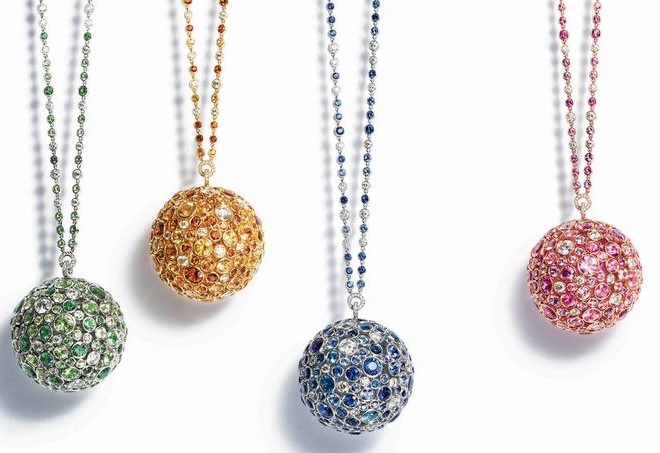 Tiffany Prism pendants. Jewellery to wear on New Year's Eve. Read more on www.sophiworldblog.com