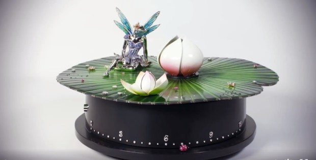 Automate Fée Ondine. Engineering Jewellery!Read more on www.sophiworldblog.com